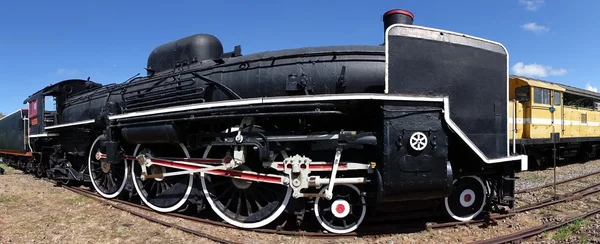 古い蒸気機関のパノラマ — ストック写真