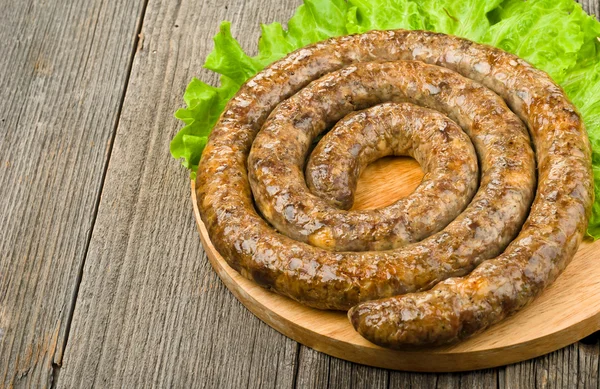 ev yapımı sosis füme ve marul