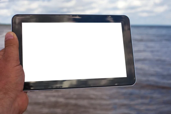 Tablet ordenador en mano . — Foto de Stock