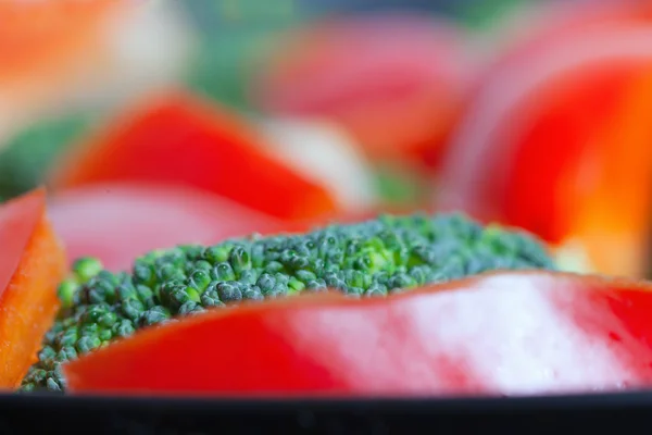Grönsaker på pan. — Stockfoto