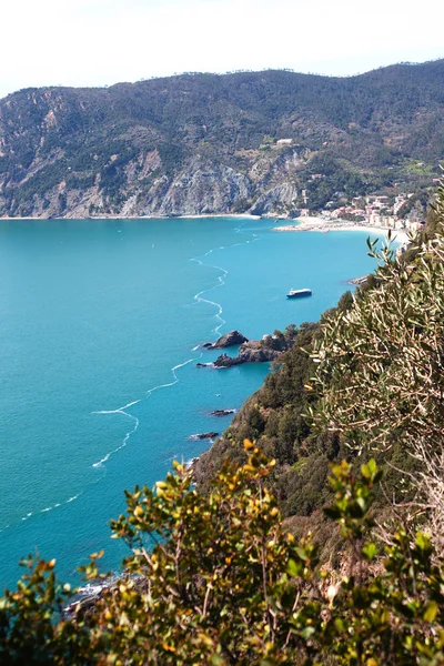Ligurische kust bij cinque terre, Italië. — Stockfoto