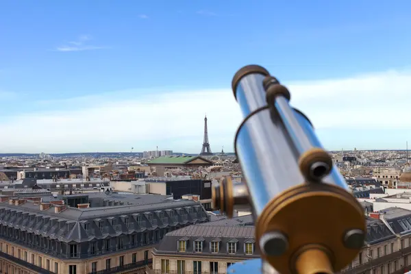 Парижский телескоп . — стоковое фото