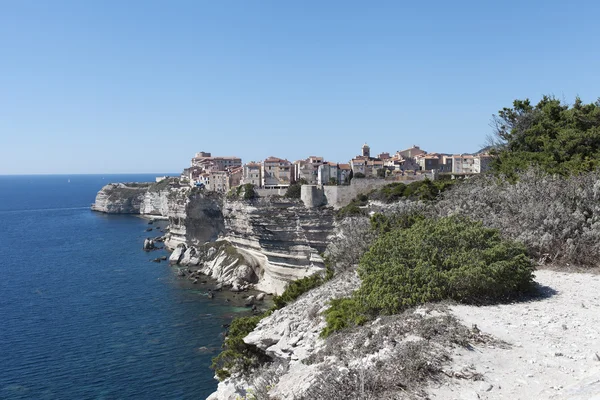 Město Bonifacio, Korsika, Francie. — Stock fotografie