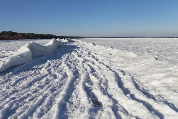 Wybrzeża Morza Bałtyckiego w zimie. — Zdjęcie stockowe