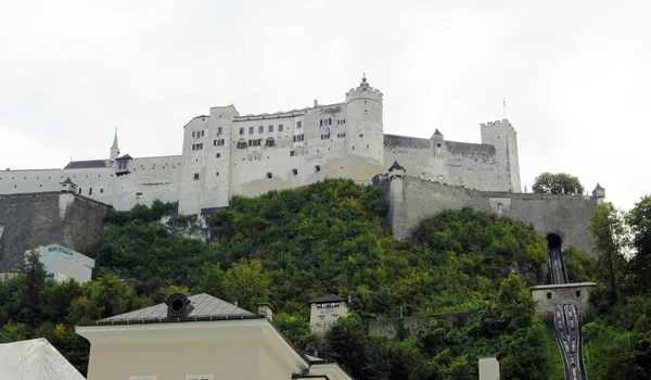 Utsikt över Hohensalzburgs fästning — Stockfoto