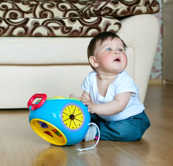 Pequeño niño —  Fotos de Stock