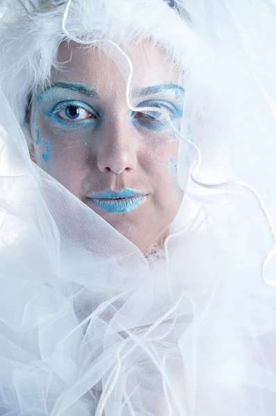 Mädchen mit kreativem Winter-Make-up — Stockfoto