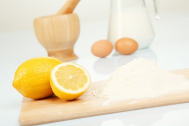 yapmak için farklı ürünler ekmek