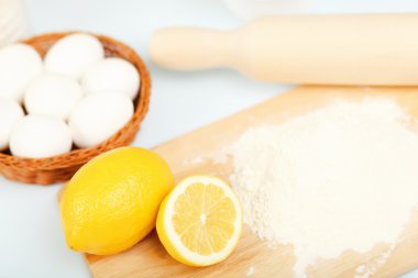 yapmak için farklı ürünler ekmek