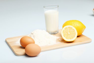 yapmak için farklı ürünler ekmek