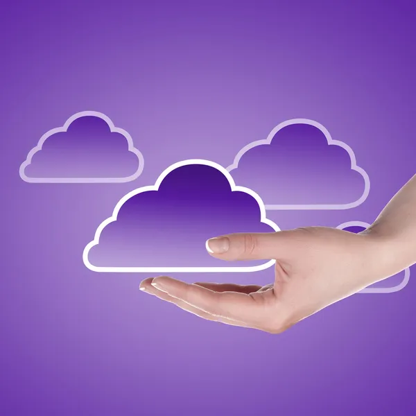 Hand mit Cloud Computing Symbol — Stockfoto