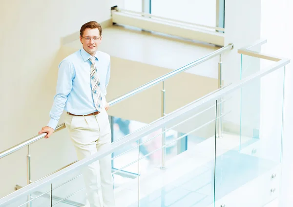 Retrato de um homem de negócios... — Fotografia de Stock