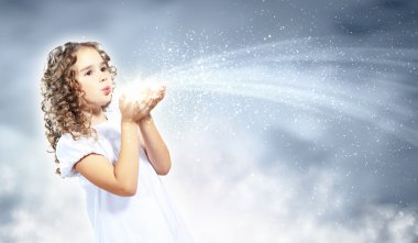 çocuk ile büyülü ışık