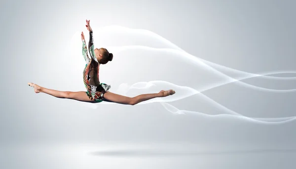 Young woman in gymnast suit posing — Stock Photo, Image