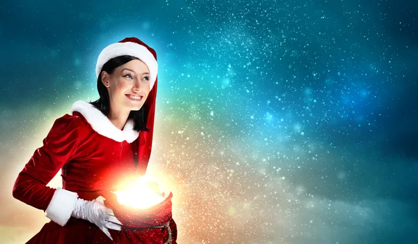 Bella ragazza in costume da Babbo Natale — Foto Stock