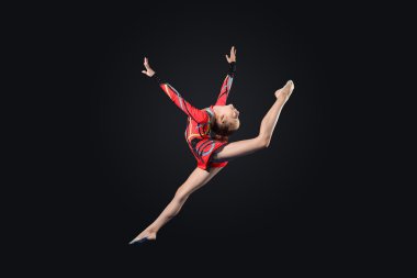 jimnastikçi elbise poz içinde genç bir kadın