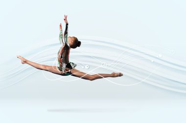 jimnastikçi elbise poz içinde genç bir kadın