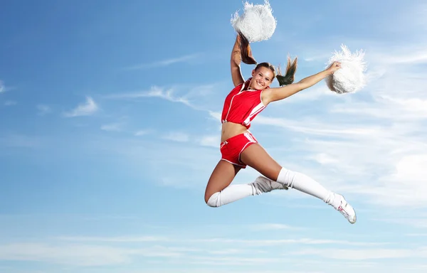 Unga kvinnliga cheerleader — Stockfoto