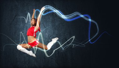 genç kadın dansçı. ışık efekti.