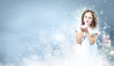 çocuk ile büyülü ışık