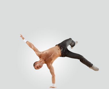 modern stil dansçısı