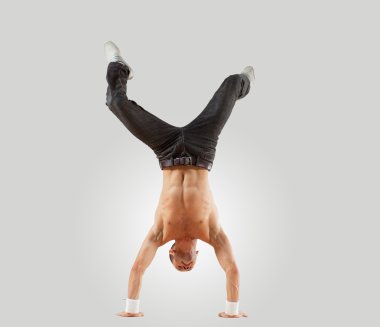 modern stil dansçısı