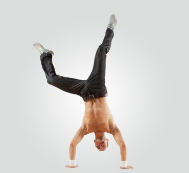 modern stil dansçısı