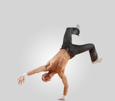 modern stil dansçısı