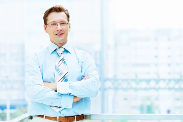 Retrato de un hombre de negocios... —  Fotos de Stock