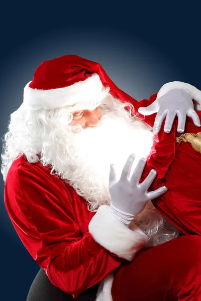 Santa Claus con su bolsa de regalo —  Fotos de Stock
