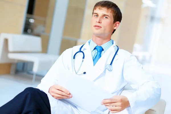 Friendly male doctor — Stock Photo, Image