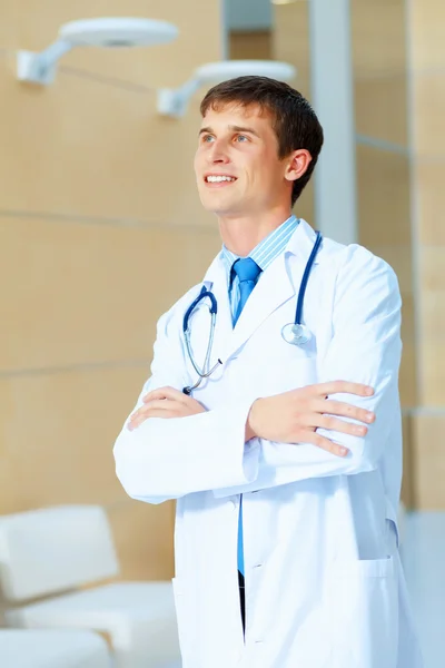 Médico masculino amigável — Fotografia de Stock