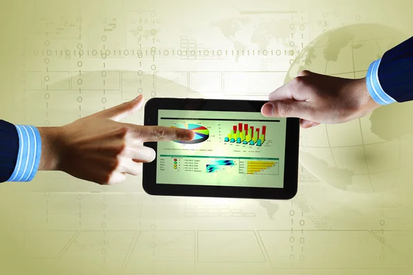 Tecnología informática moderna en el negocio — Foto de Stock