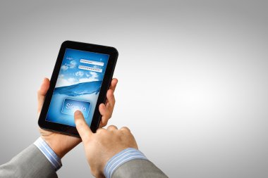 e-posta ve şifre ile giriş