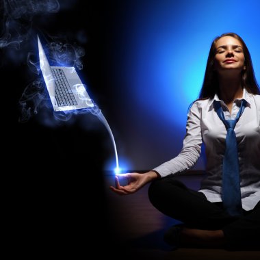 iş kadını meditasyon