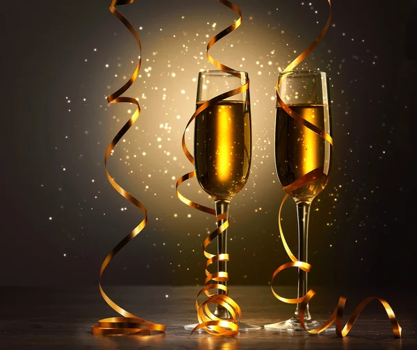 Ochelari de șampanie la petrecerea de Anul Nou — Fotografie, imagine de stoc