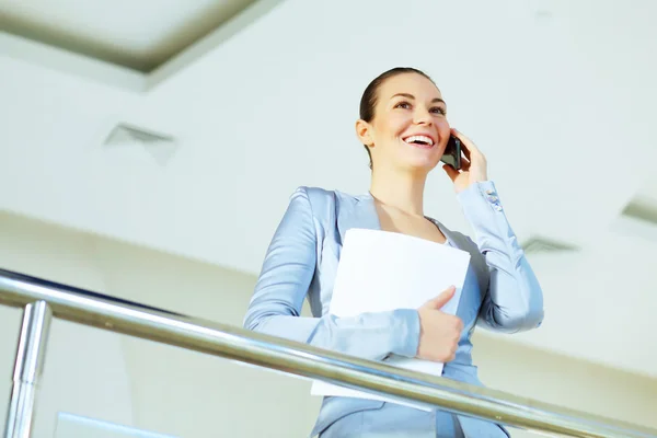 Portrait of a confident young businesswoman — Stock Photo, Image