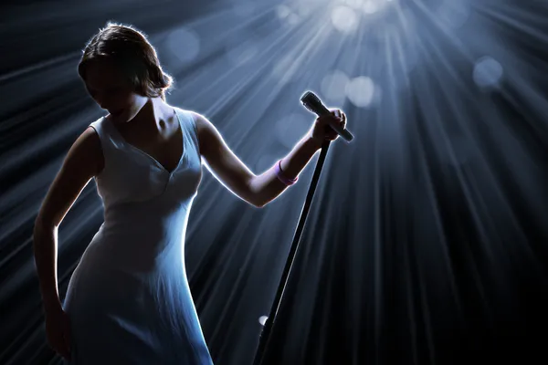 Female singer on the stage — Stock Photo, Image