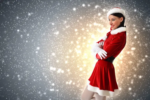 Attraente ragazza in abiti da Babbo Natale — Foto Stock