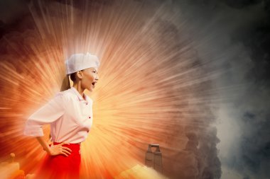 Asyalı kadın aşçı öfke