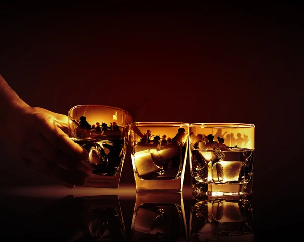 Tři sklenice whiskey — Stock fotografie