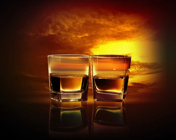 Dois copos de uísque — Fotografia de Stock
