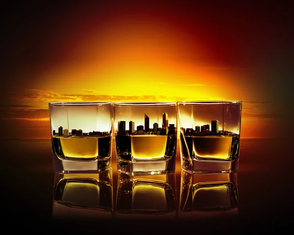 Tres vasos de whisky Fotos De Stock