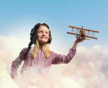 Pilot şapkası, küçük kız