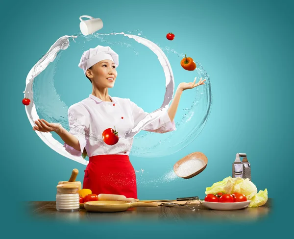 Juggler female cook — Stock Photo, Image