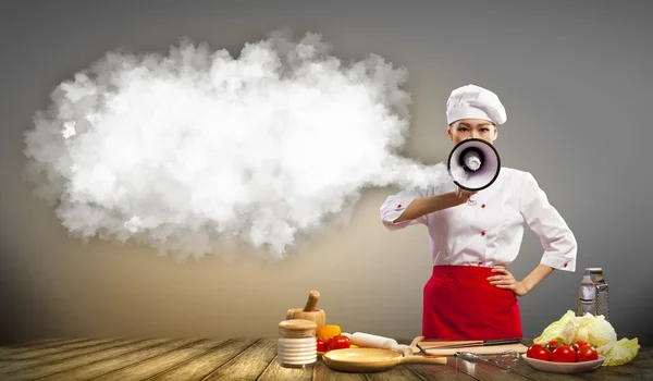 Asiatiska kvinnliga kock anläggning MegaFon — 图库照片