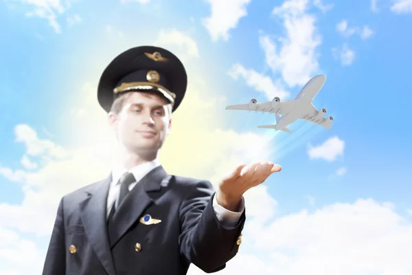 Pilot uçağa el ile görüntü — Stok fotoğraf