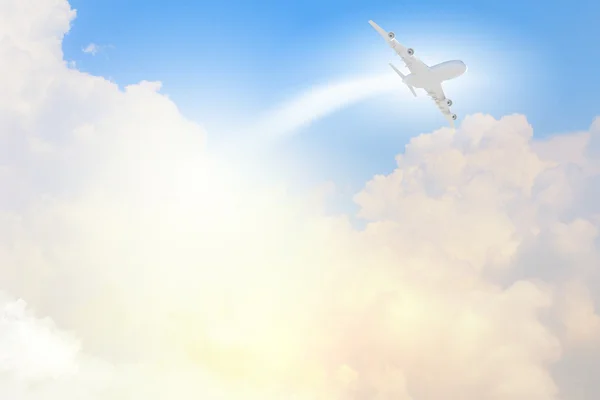 Image of airplane in sky — Stock Photo, Image