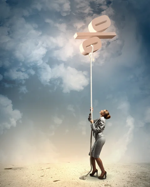 Image of businesswoman climbing the rope — Stock Photo, Image