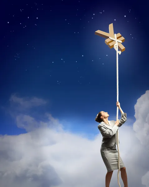 Image of businesswoman climbing the rope — Stock Photo, Image